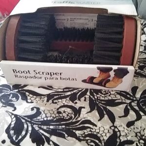 Traffic master boot scraper